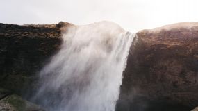 Hvilke naturfænomener kan man opleve i Island? Se listen her